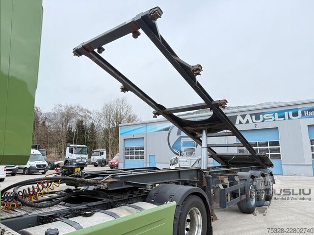 Ремарке със сменяемо шаси SCHWARZMÜLLER R-Serie Liftachse Containerchassis Kipperchassis