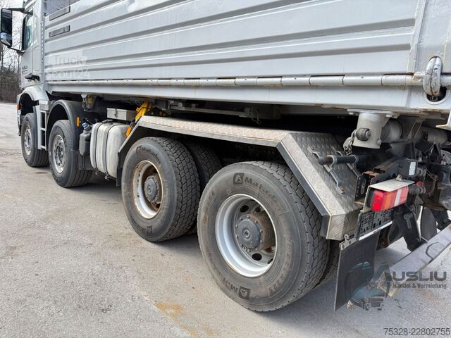 Wywrotka MERCEDES-BENZ Arocs 4248 8X4 BB Retarder Meiller Bordmatik
