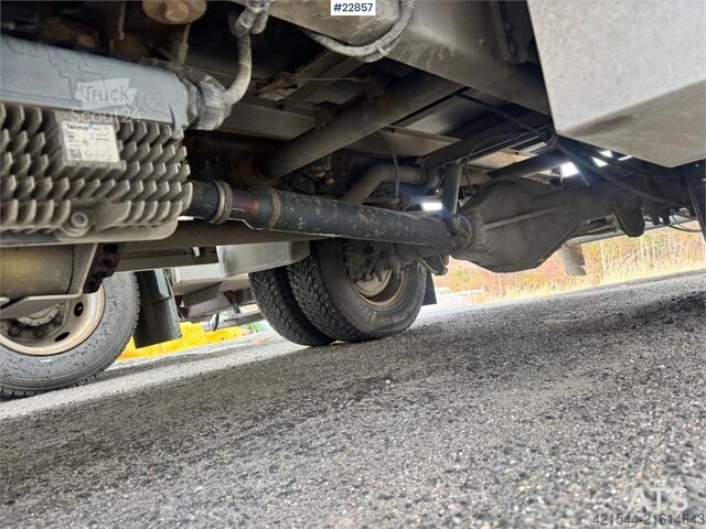 Box body Iveco 70C18 box truck with tail lift and 3 sets of tires