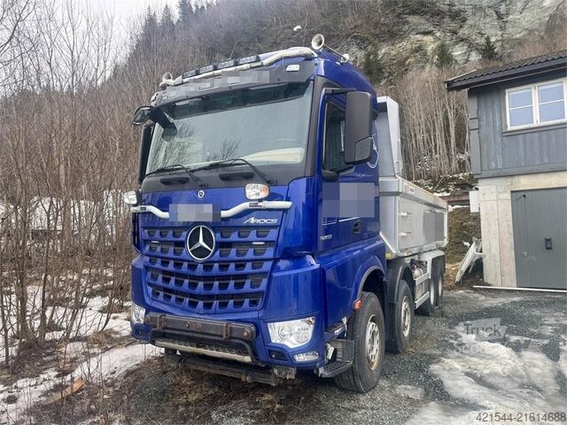 Tipper Mercedes-Benz Arocs 3263