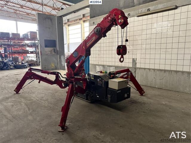Pacelšanas rīks Unic URW-295 crawler crane – only 380 hours!