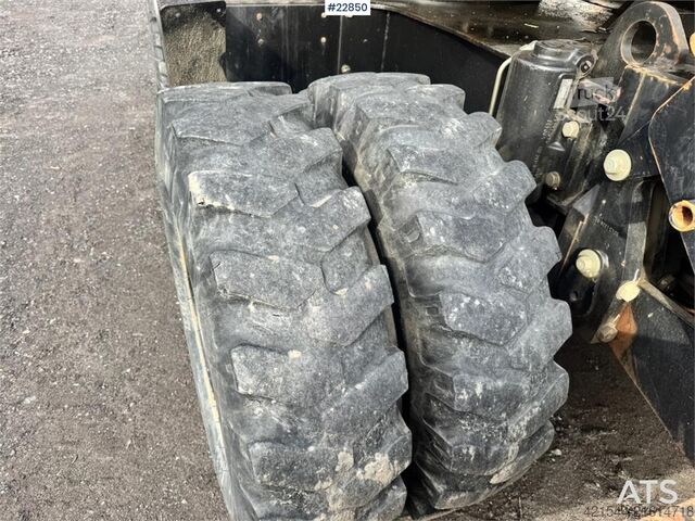 Riteņu ekskavators CAT M316D