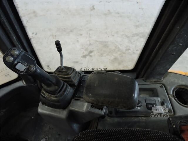 Kerekes rakodó VOLVO L30G + Fork
