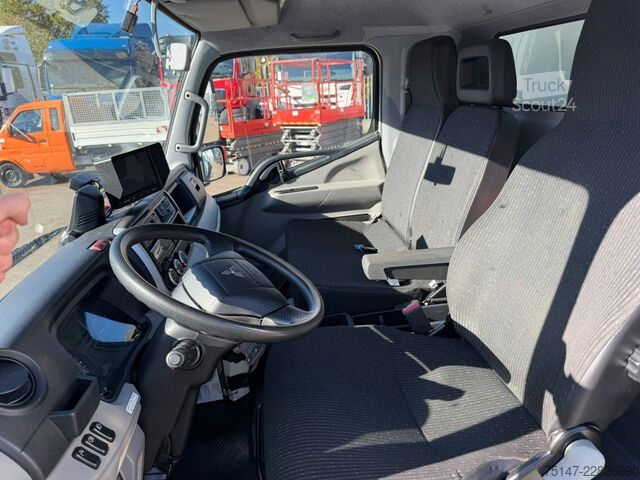 Skåpbil FUSO Canter 7C18 3-Sitzer Klima Koffer Ladebordwand