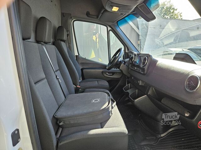 شاحنة بانل MERCEDES-BENZ eSprinter 314 L3 MAXI|56 kWh|TÜV,SERV,REIFEN NEU