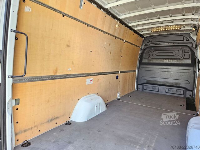 شاحنة بانل MERCEDES-BENZ eSprinter 314 L3 MAXI|56 kWh|TÜV,SERV,REIFEN NEU