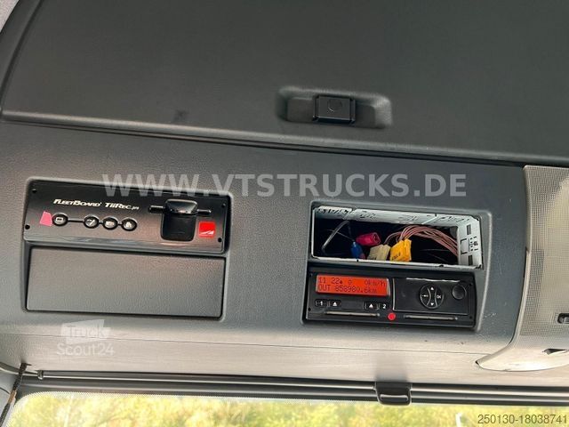 Véhicule tracteur volume MAN TGX 18.360