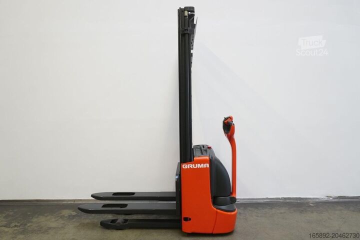 Ruční zakladač Linde L 10 1172