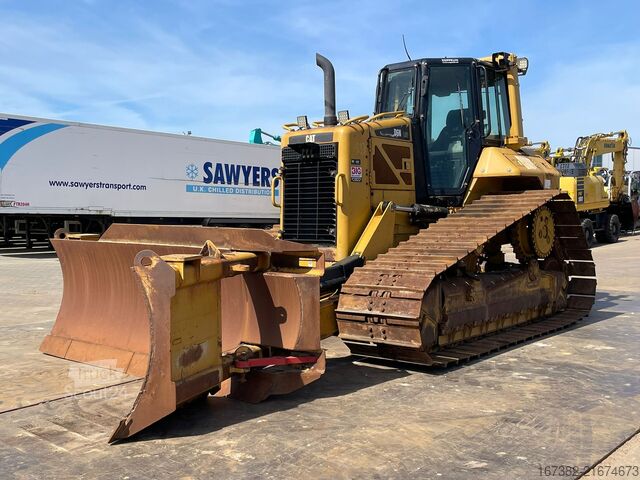 Mașină de nivelat Caterpillar D6N LGP