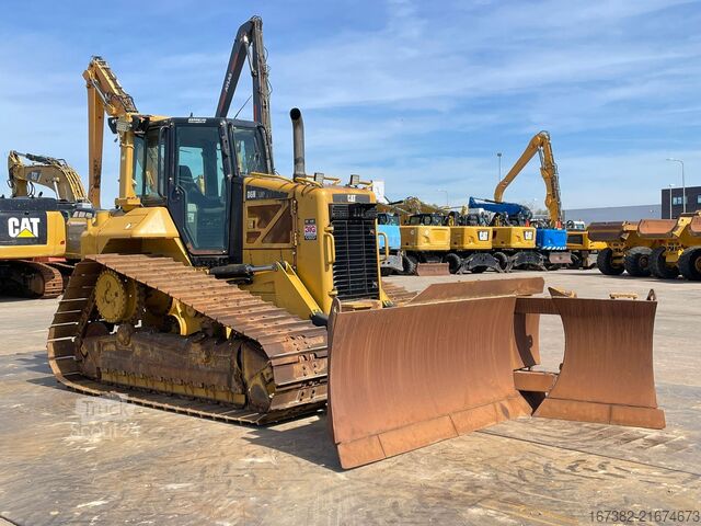 Mașină de nivelat Caterpillar D6N LGP