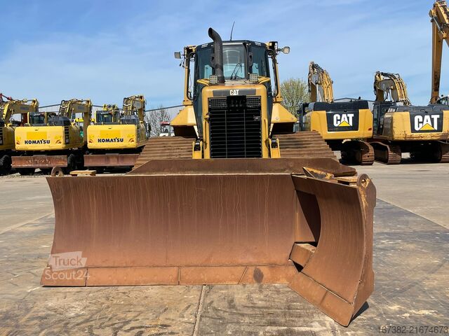 Mașină de nivelat Caterpillar D6N LGP