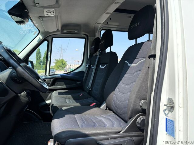 Furgoneta doble cabina Iveco Daily 35