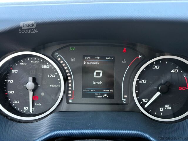 Furgoneta doble cabina Iveco Daily 35