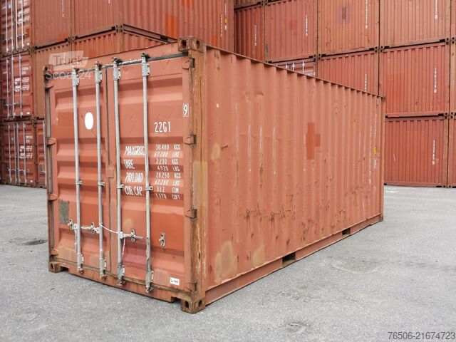 Container de transport maritim  20' DV used sea container Depot Livorno