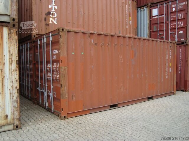 Container de transport maritim  20' DV used sea container Depot Livorno