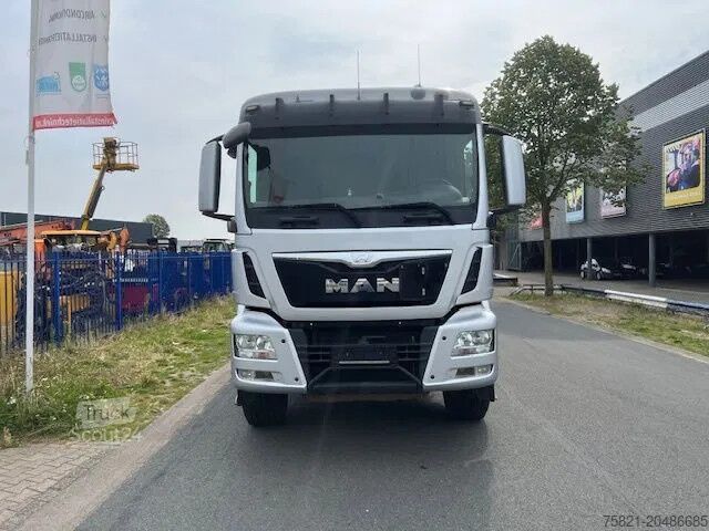 3 pusių savivartis MAN TGS 26.440