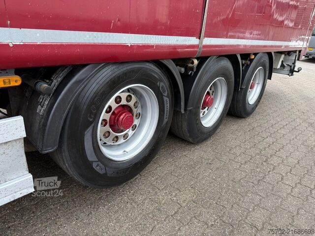 Bevægeligt gulv Kraker CF200 CF-200 92m3 Liftas Trommelrem Wabco NL Tr...