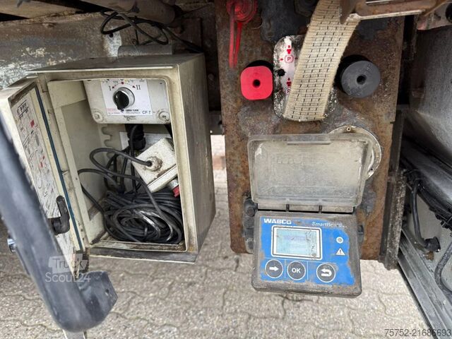 Bevægeligt gulv Kraker CF200 CF-200 92m3 Liftas Trommelrem Wabco NL Tr...