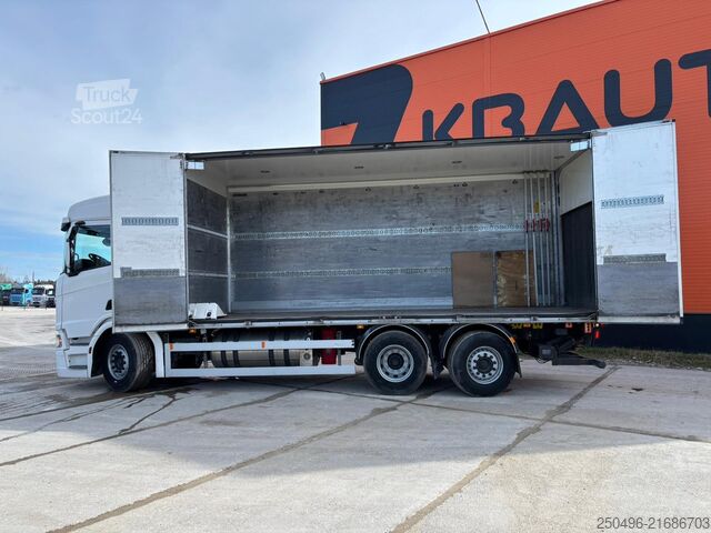 Dėžės korpusas Scania R 410 6x2*4 CNG / RETARDER / BOX L=6970 mm