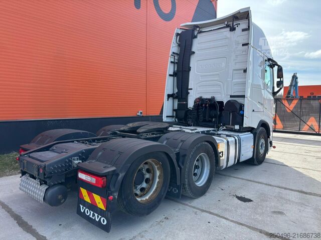 Standard traktor Volvo FH 540 6x2 GLOBE XL / RETARDER / DOUBLE BOGIE