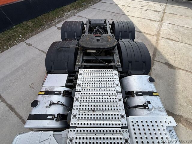 Standard traktor Volvo FH 540 6x2 GLOBE XL / RETARDER / DOUBLE BOGIE