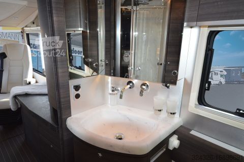 Autorulotă integrată Concorde Liner 990 RLI NEUER GRUNDRISS RUNDSITZGRUPPE