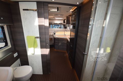 Alkoven karavan Concorde Cruiser 890 RLA RelaxLounge*ZederGloss*Vanille