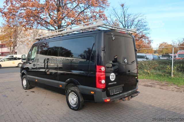 Kleinbus VOLKSWAGEN Crafter 35 mittel L2H1/Klima/6 Sitze/FN:128