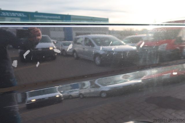 Kleinbus VOLKSWAGEN Crafter 35 mittel L2H1/Klima/6 Sitze/FN:128