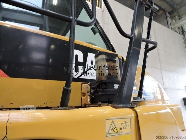 Sonstige CATERPILLAR 730