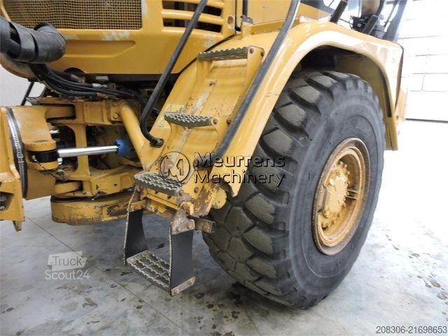 Sonstige CATERPILLAR 730