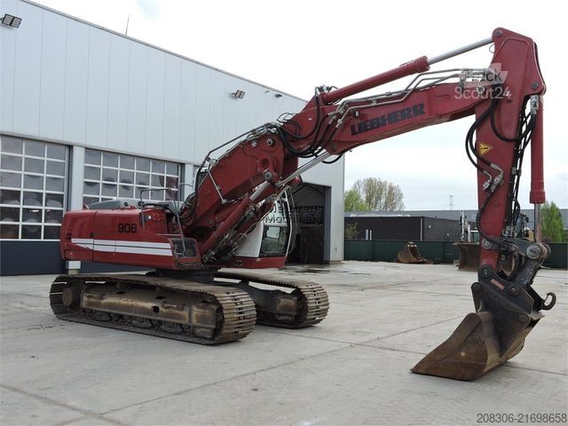 Escavatore cingolato LIEBHERR R906