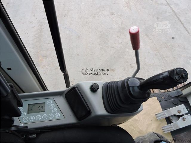 Escavatore cingolato LIEBHERR R906