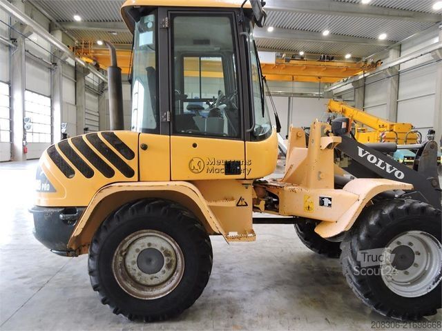 Cargadora de ruedas VOLVO L30B