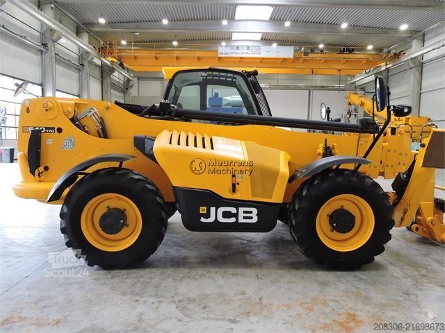 Teleskopiskais iekrāvējs JCB 540-170