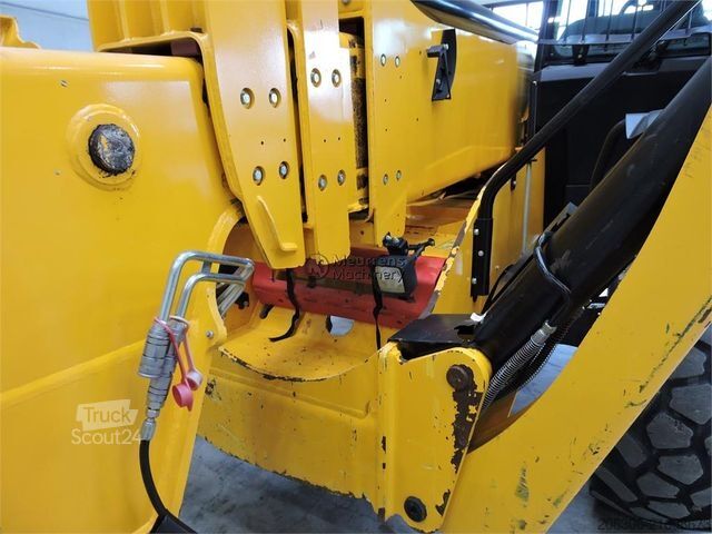 Teleskopiskais iekrāvējs JCB 540-170