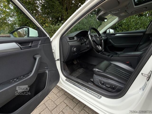 Mikroautobuss SKODA Superb 2.0 TDI SCR DSG Active Combi Panoramadach