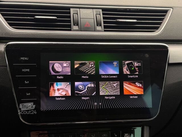 Mikroautobuss SKODA Superb 2.0 TDI SCR DSG Active Combi Panoramadach