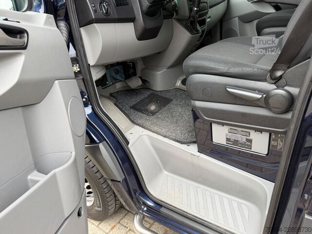 Minibus MERCEDES-BENZ Sprinter 214 Cdi BlueTec 9Sitze Schiebetür Klima