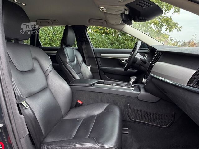 Minibus VOLVO V90 D3 Momentum Leder Klima Navi Automatik Euro6