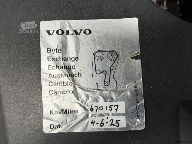 Minibus VOLVO V90 D3 Momentum Leder Klima Navi Automatik Euro6