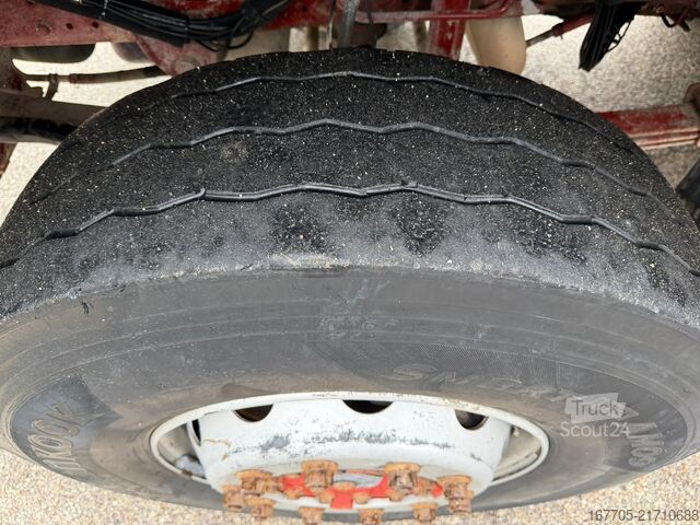 Betoniauto Iveco Trakker 440