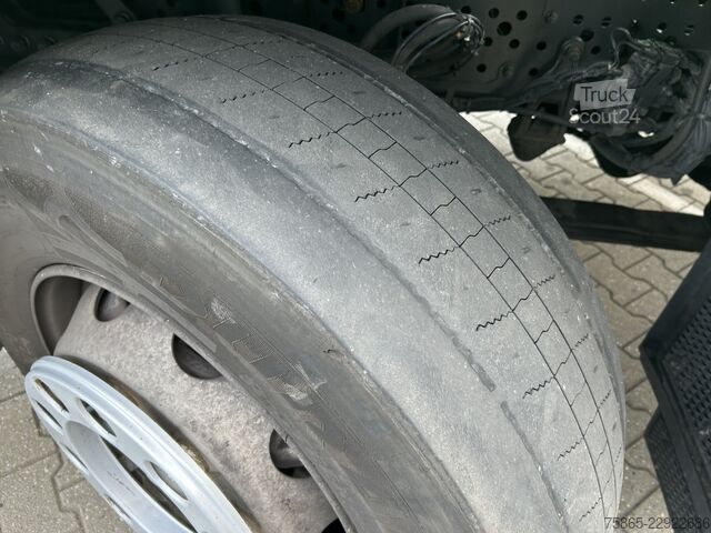 Standart-SZM Mercedes-Benz Actros 1840 LS StreamSpace / 906 dkm / Tacho V2...