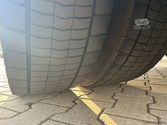 Standart-SZM Mercedes-Benz Actros 1840 LS StreamSpace / 906 dkm / Tacho V2...