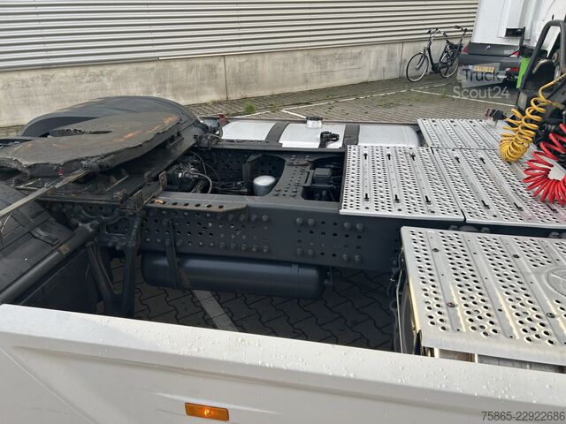 Standart-SZM Mercedes-Benz Actros 1840 LS StreamSpace / 906 dkm / Tacho V2...