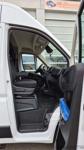 Kleinbus FIAT Fiat Ducato 9 Sitzer Systemboden Rolli Stock