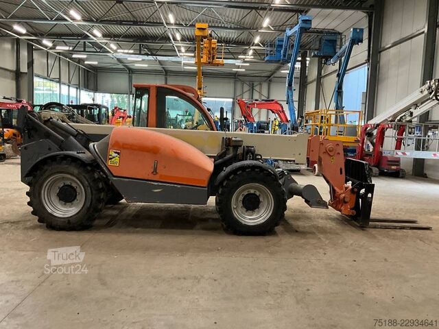 Teleskopski utovarivač JLG 3513