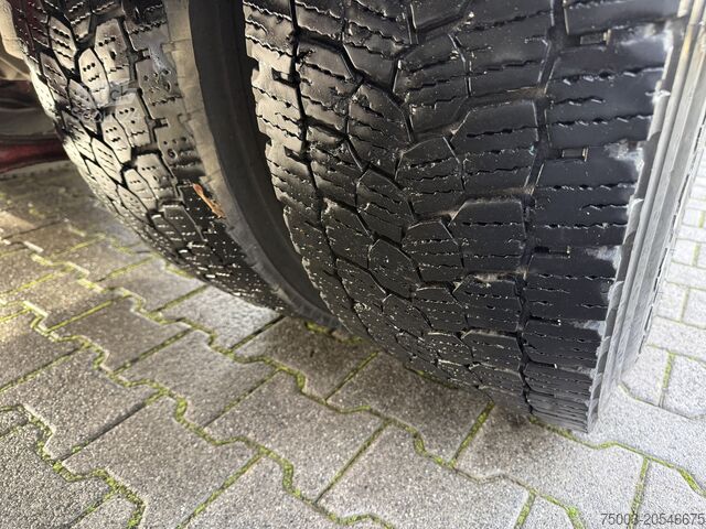 Camion plateau Volvo FM330 Kran Effer 165 bis 20 Meter