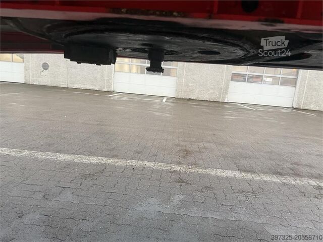 Semi-remorque frigorifique Kel-Berg / Remorque frigorifique / Remorque isotherme Kel-Berg Refrigerated trailer / Kühlauflieger / Køletrailer