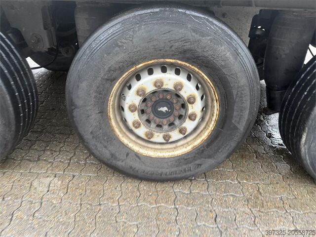 Kølet/frosset transport Schmitz Refrigerated trailer / Kühlauflieger / Køletrailer